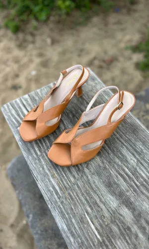 hoss Capri Heel - Tobacco