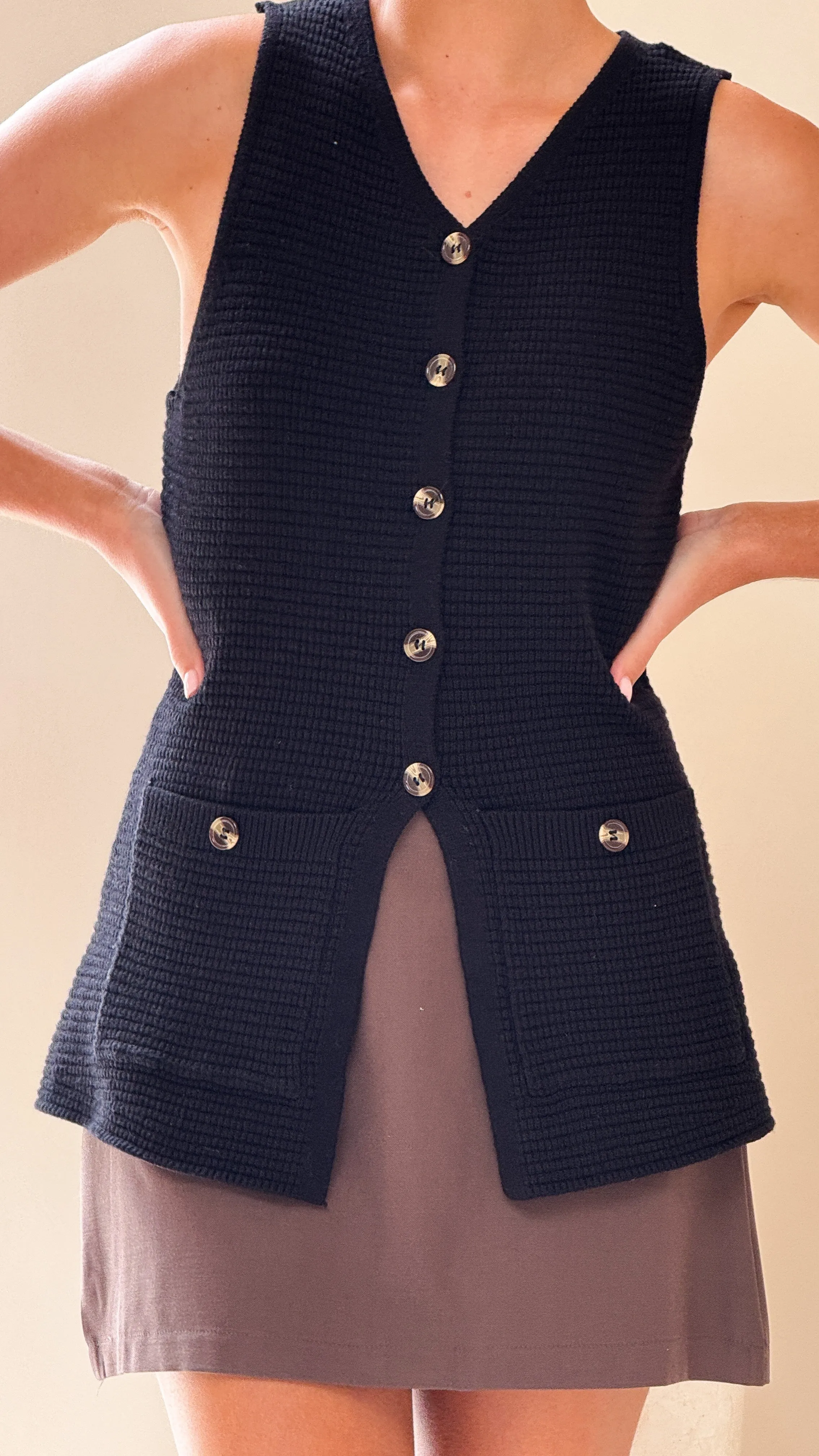 Inari Knit Button Up Vest - Black