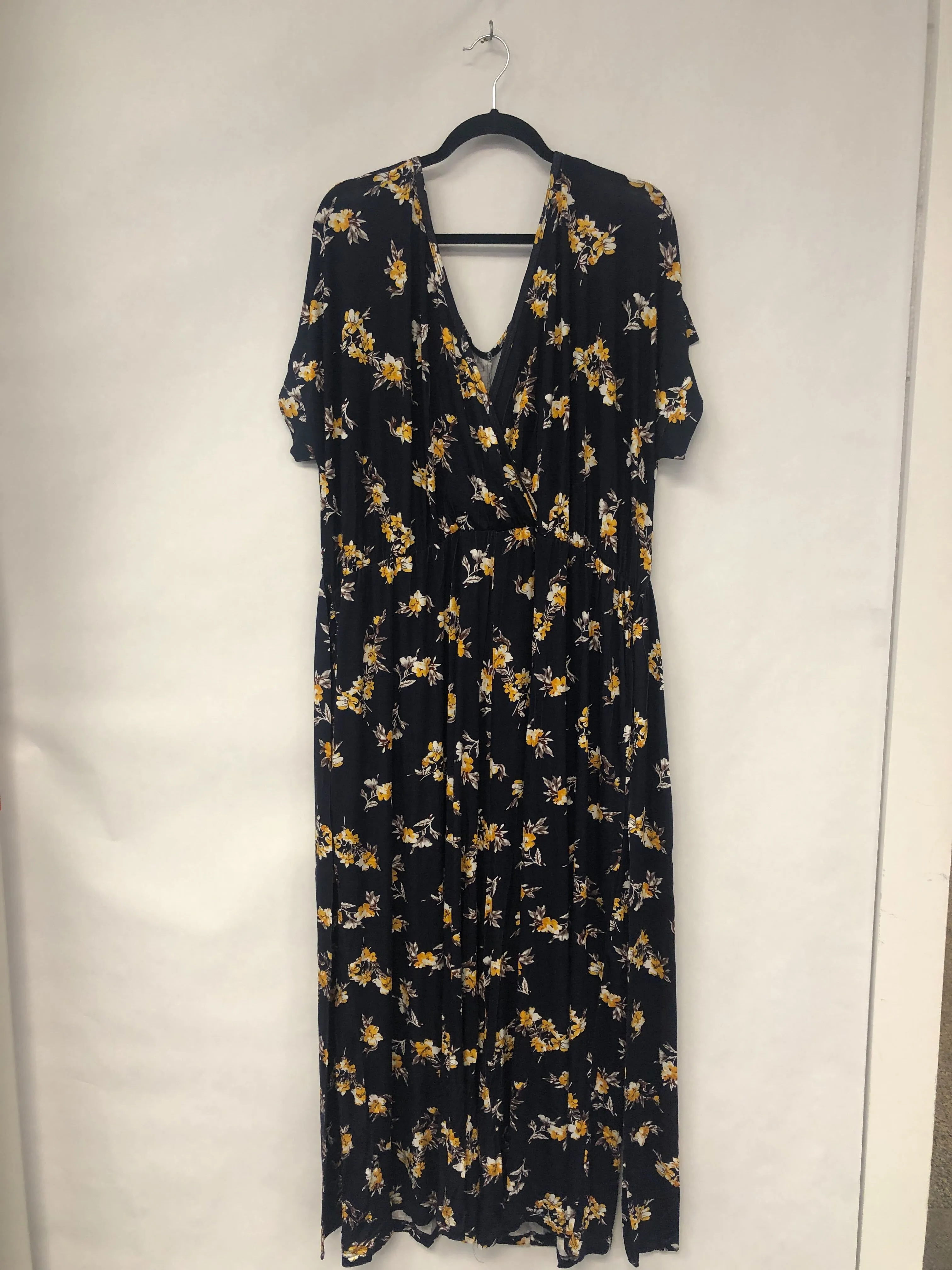 Outlet 6298 - Latched Mama V-Neck Nursing Jumpsuit - Canary Blooms - 3X