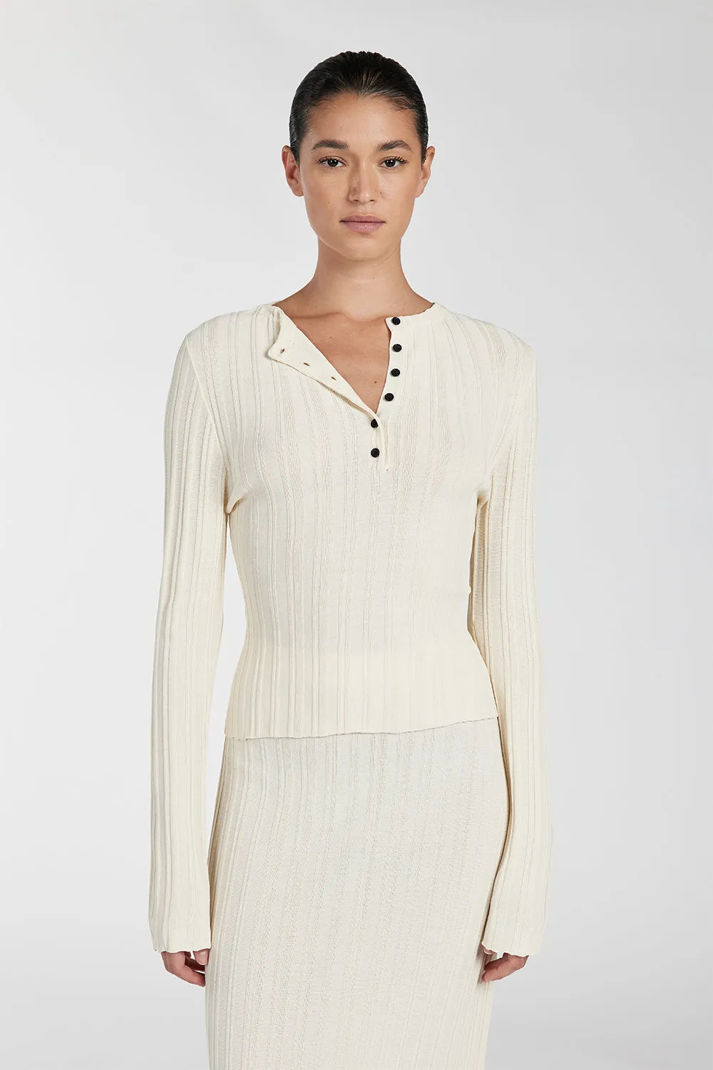 SYLVIA CREAM LONG SLEEVE TOP